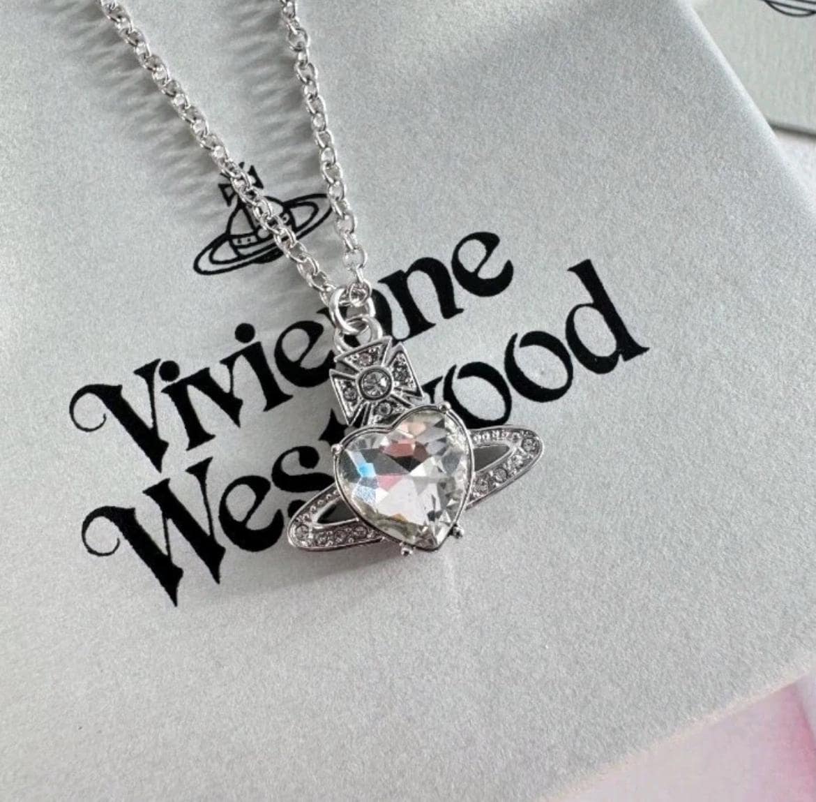 Vivienne westwood vintage - Etsy 日本