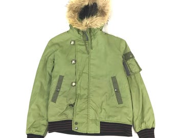 Chaqueta bomber vintage Takeo Kikuchi con capucha de piel