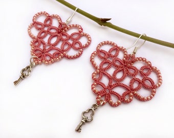 Galentines jour cadeaux idée Boucles d’oreilles coeur rose clair Bijoux tatoués Egirl bijoux Boucles d’oreilles perlées en dentelle Boucles d’oreilles Saint-Valentin pour petite amie