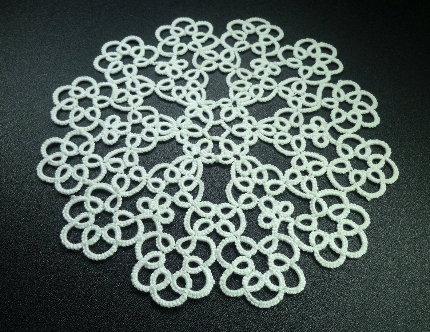 Original PDF Pattern of Shuttle Tatted Doily, Dreamcatcher Decor, Lace