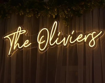 Benutzerdefinierte Leuchtreklame | Hochzeit Leuchtreklame | Personalisierte Namen | Leuchtreklame mit Name | LED Hochzeitsschild| Wanddekoration | Nachname-Zeichen | Geschenk für Sie/Ihn