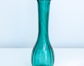 Vase bourgeon vintage en verre vert