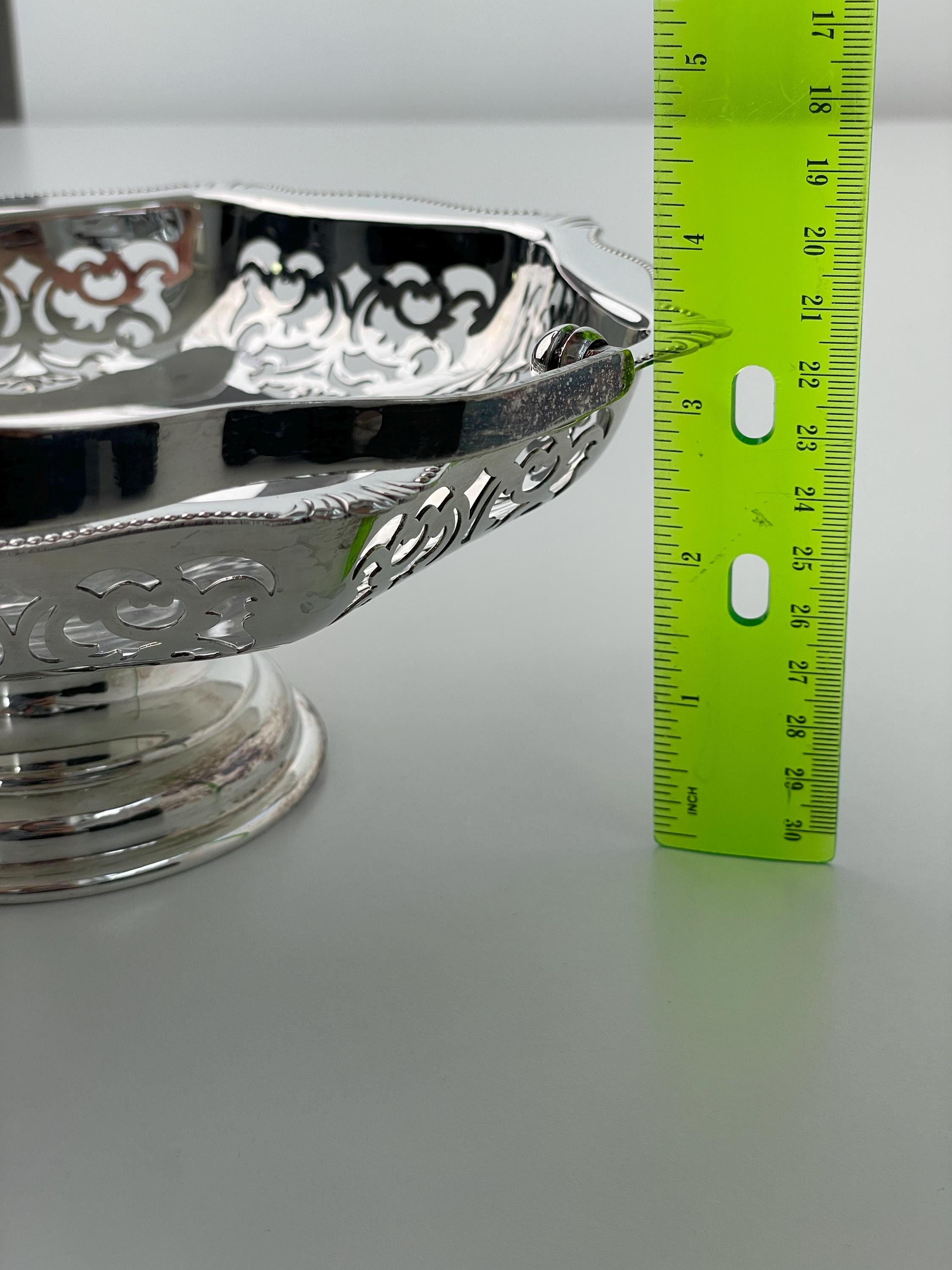 ヴィンテージ シルバーメッキ バスケット ハンドル付き イギリス製