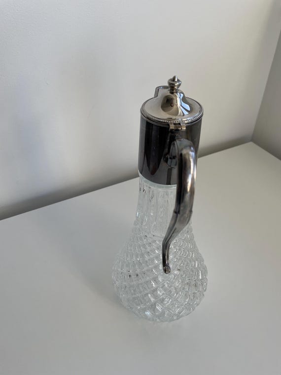EDZARD Carafe En Verre Avec Tête De Cerf Argentée - Hauteur 26 Cm, Élégance Et Raffinement Pour Votre Table