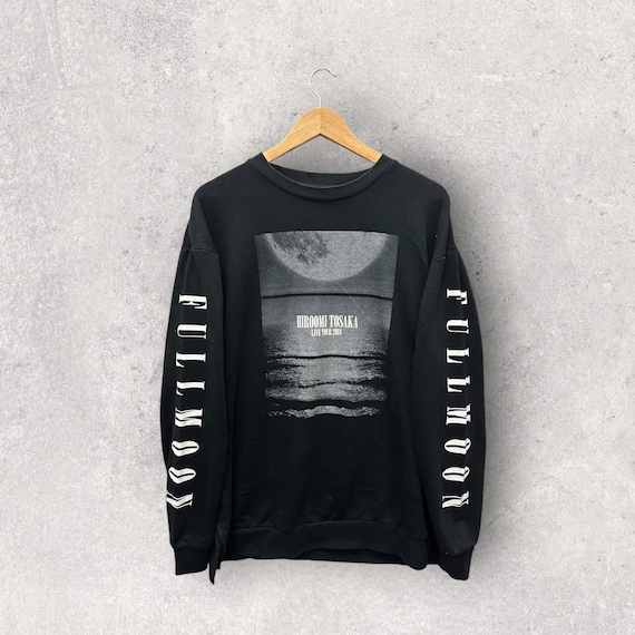 Hiromi Tosaka Full Moon Tour 2018 Crewneck Sweatshirt Japanese Singer