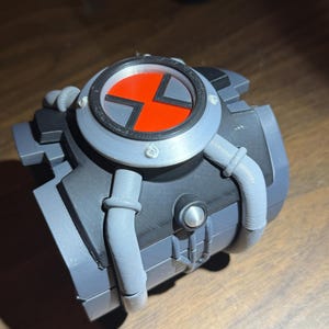 Custom RAT Ben 10 albedo omnitrix