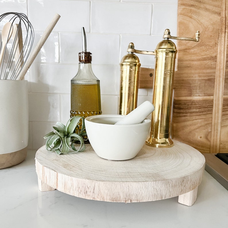 Paulownia Wood Riser Grey or Natural Small or Medium Decorative Tray Home Decor Kitchen Accent Bild 6