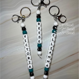 Custom Name Keychain - Handcrafted Silicone Beaded Keychain