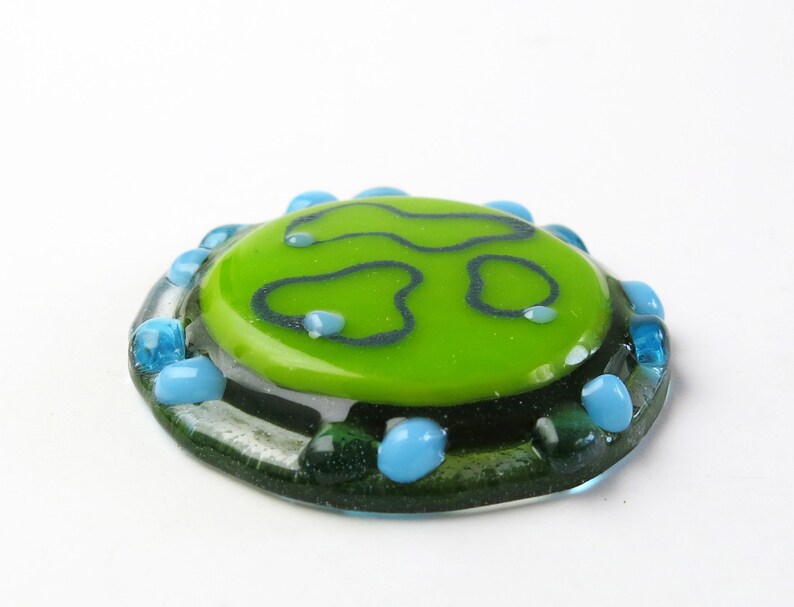 TSWV Virus Fused Glass Brooch Pin image 4