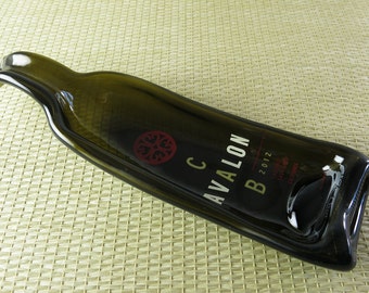 Avelon Cab Wine Bottle Dish