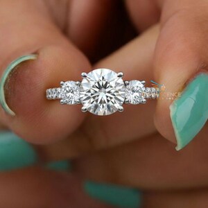 3.20Ct Round Lab Grown Diamond Three Stone Ring, IGI Certified D VS2 Lab Created Diamond Engagement Ring, Past Present Future Ring For Women