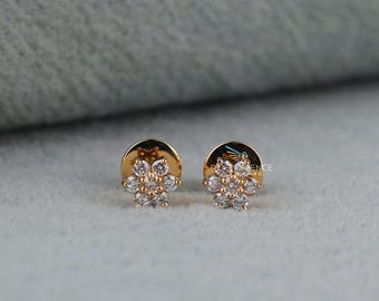 Pendientes de racimo, minimalistas, con diamantes redondos cultivados en laboratorio, de inspiración floral para aniversario de bodas, en oro de 14 quilates.