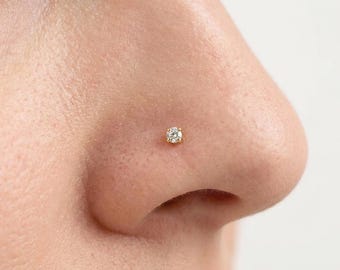 Nasenstecker aus 14-karätigem Gold in L-Form, Nasenring mit 2 mm rundem, im Labor gezüchtetem Diamanten, minimalistischer Solitär-Nasenstecker, zierlicher Nasenpiercing-Schmuck