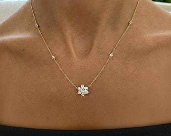 Pear Cut Lab Grown Diamond Flower Necklace, Pear Diamond Daisy Necklace, 925 Silver Minimalist Necklace For Her, Women's Delicate Necklace
