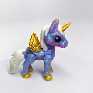 3D Printed Tiny Alicorn Fidget Toy – 2&quot; Articulated Sparkly Unicorn Figurine with Gold Wings & Horn