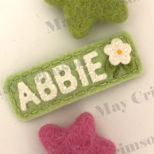 Felt hair clip -Back to school personalized bow -No slip -Wool felt -customized name/colour/size