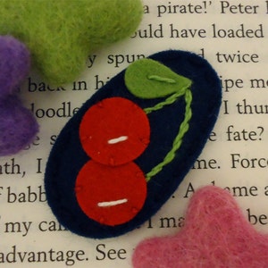 Felt hair clip No slip Wool felt Red cherry navy image 1