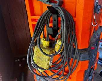¡Percha con gancho utilitario Klein MODbox, accesorio montado en riel lateral para cables, tubos y más!