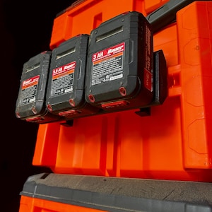 Klein MODbox Batteriehalterung: Für 3 Batterien, PETG, Wetterbeständig