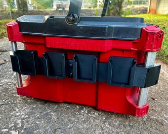Supporto laterale per batteria Milwaukee PACKOUT: compatibile con batterie Dewalt, Ryobi, Rigid e altre marche.