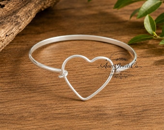 Pulsera rígida de plata de ley hecha a mano con forma de corazón, joyería para mujer
