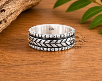 Celtic Knot Braid Spinner Ring: Oxidized Sterling Silver Band