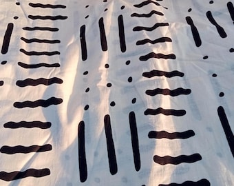 Hand-Printed Cotton Fabric , Abstract Black and White Sewing Material, Home Decor and Quilting, Minimalist Black and White Printed Fabric
