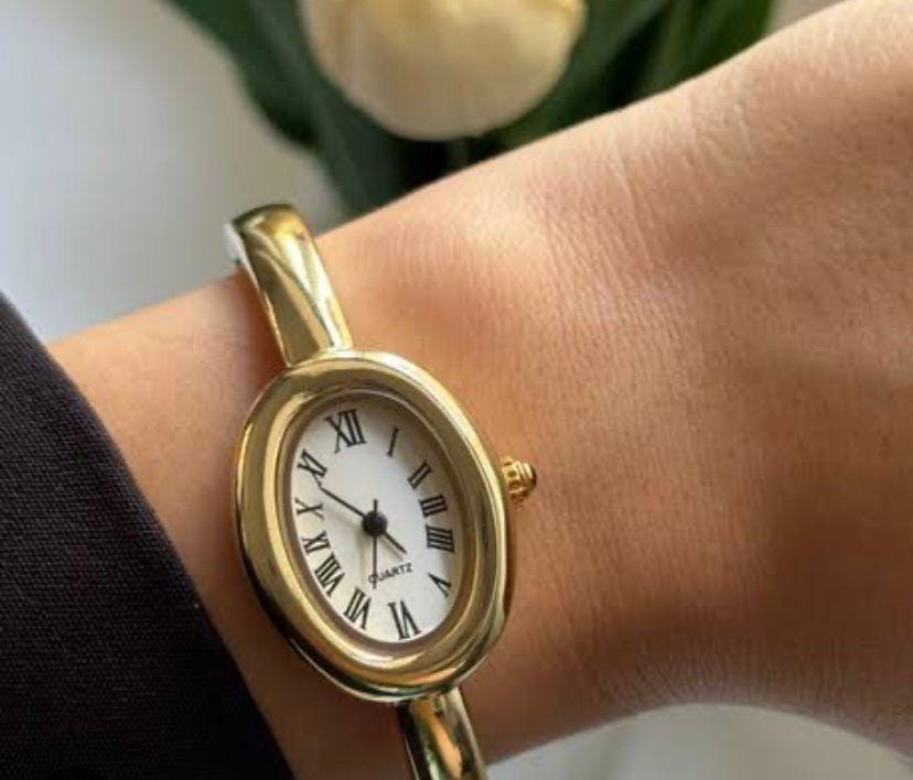 Vintage Armitron Quartz Dress Watch Gold Plated Band, Small Wrist