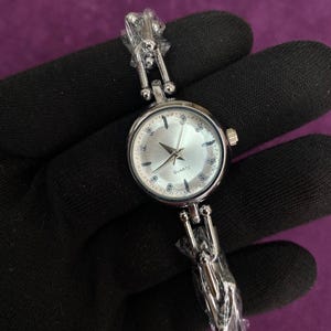 Mother of Pearl Silver Dial Chain Watch