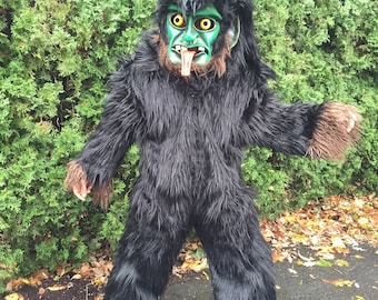 Krampus Perchten Kukeri Wilder Man Baphomet Maske und Anzug