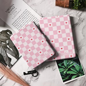 Custom Name Light Pink Kindle Case Cover For Kindle Paperwhite 1/2/3, Kindle 2019/2022, Kindle Paperwhite 12th Gen, Square Kindle Cover