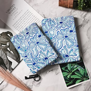 Bold Retro Blue Floral Kindle Case For Kindle Paperwhite 1/2/3/4, Kindle 2019/2022, Kindle Case 7&quot; Paperwhite 2024, Kindle 10th/11th Cover