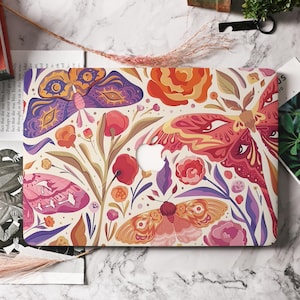 Butterflies Macbook Hard Protective Case for 2025 Air 13/15, Pro 13/14/15/16 Inch Case Retina 15 13 Air 13 M4 A3240 Aesthetic Laptop Cover