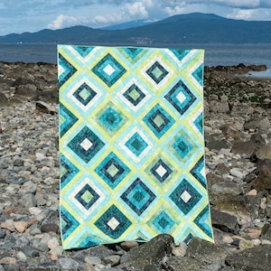 Key Lime Throw Quilt Pattern, Contemporary Quilt Pattern, Modern Quilt Pattern