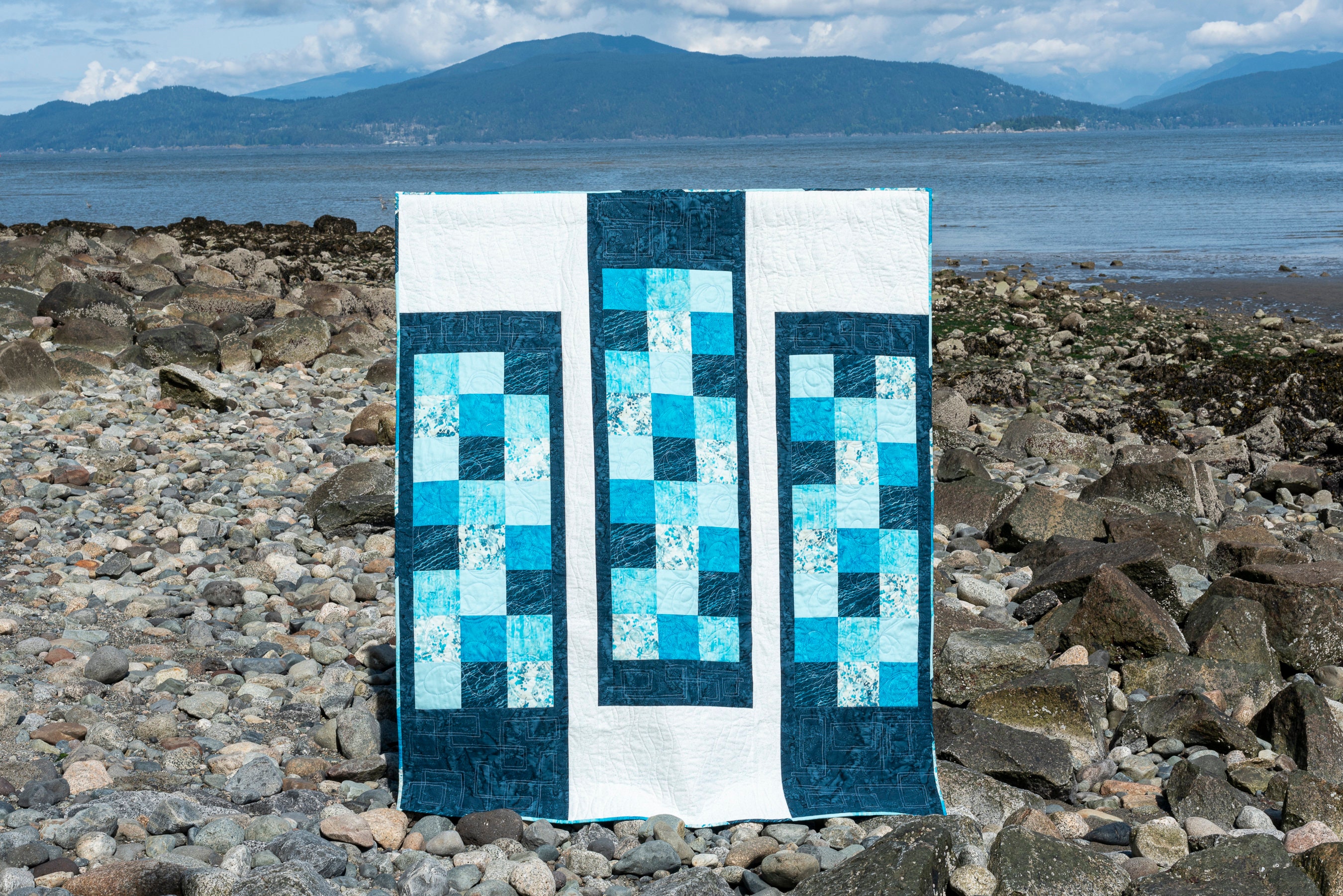 Stalactite - Stalagmite Throw Quilt Pattern, Contemporary Quilt Pattern, Modern Quilt Pattern