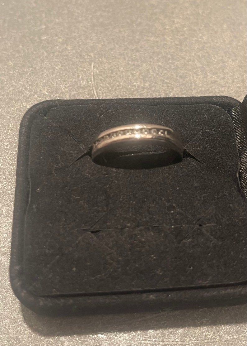 Vintage Sterling Silver Ring with 10 Small Stones Ring Size 8 Engraved on inside Band with the names Jose and Julie Forever image 3
