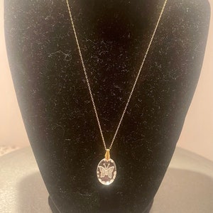 Vintage 14kt Gold Butterfly Necklace 18 Inches Long on Delicate Chain Pendant is 1 Inch Long and .5 Inches Wide image 2