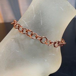 Copper Ankle Bracelet with Turquoise Peace Charm Adjustable With Your Choice of Length and Clasp zdjęcie 8