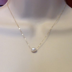 Floating Pearl Necklace on 14kt Gold Filled Chain or Sterling Silver Chain White Fresh Water Pearl in 6 Lengths, Single Pearl Bridal Jewelry