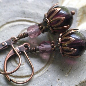 Vintage Style Purple Czech Glass and Antiqued Copper Necklace zdjęcie 5