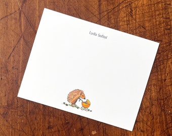 Gift for Mom. Gift for New Mom. Hedgehog Mama Mother Custom Notecard Stationery. Baby shower. Personalized, 10/set. Gifts under 20.