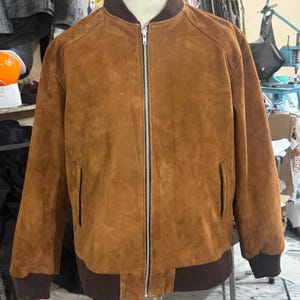 Men&#39;s Suede Leather Trucker Jacket: Vintage Western Biker Style