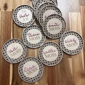 Cartes étapes bébé en bois