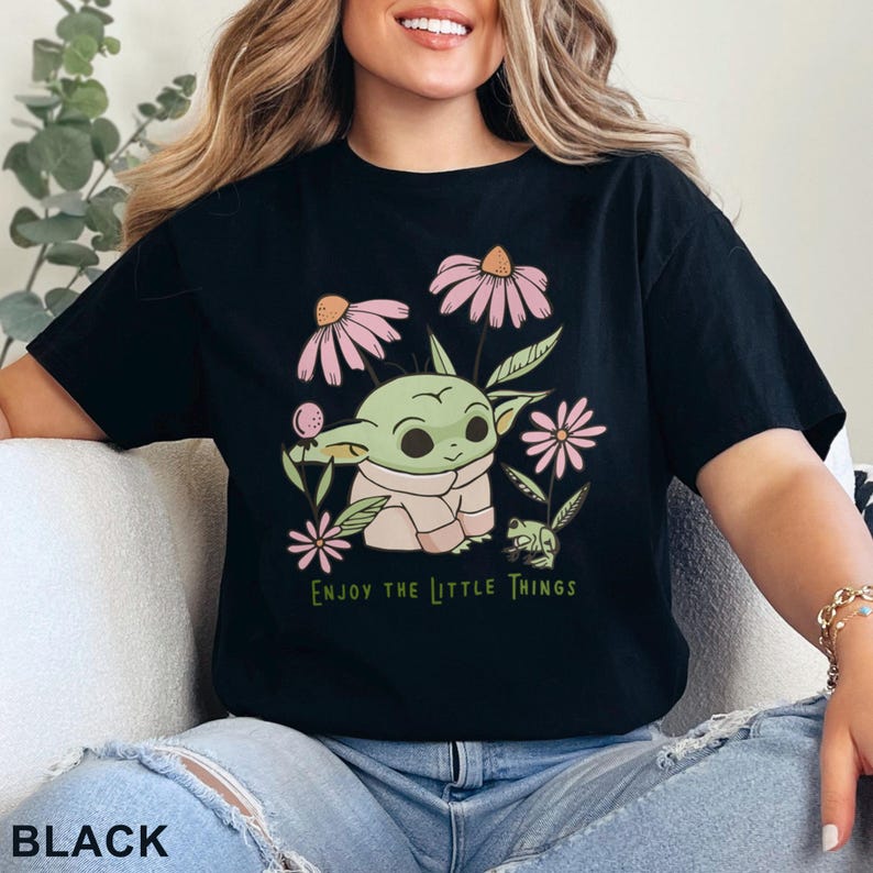 Disney Baby Yoda T-Shirt, Grogu Floral Design (Star Wars Tee) 632695 image 2
