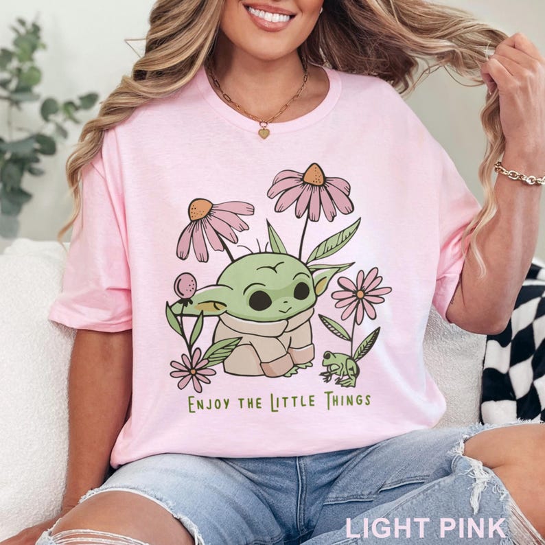 Disney Baby Yoda T-Shirt, Grogu Floral Design (Star Wars Tee) 632695 image 1