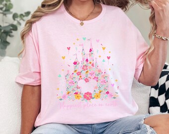 Magical Kingdom T-Shirt: Disney Castle and Mickey Balloons (Unisex) 633028