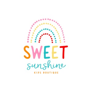 Logotipo colorido prefabricado y paquete de marca, diseño divertido de la tienda Rainbow Kids, logotipo infantil personalizable en rosa, azul, amarillo, naranja brillante