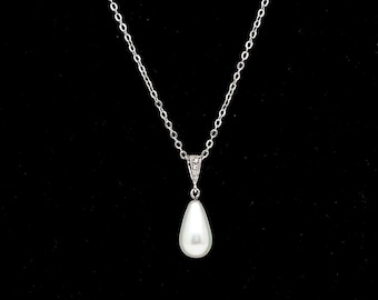 bridal jewelry wedding jewelry pearl necklace weddding necklace bridal necklace white or cream shell teardrop necklace with silver chain