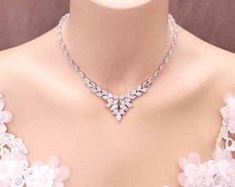 Bridal wedding prom party bib necklace clear white cubic zirconia luxury white gold rhodium cluster multi shape statement chunky marquise