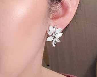 Fine 925 Sterling Silver Halo Art Deco Wedding Bridal Friendship Pageant Vintage Antique Style White Cabochon Opal Stud Earrings
